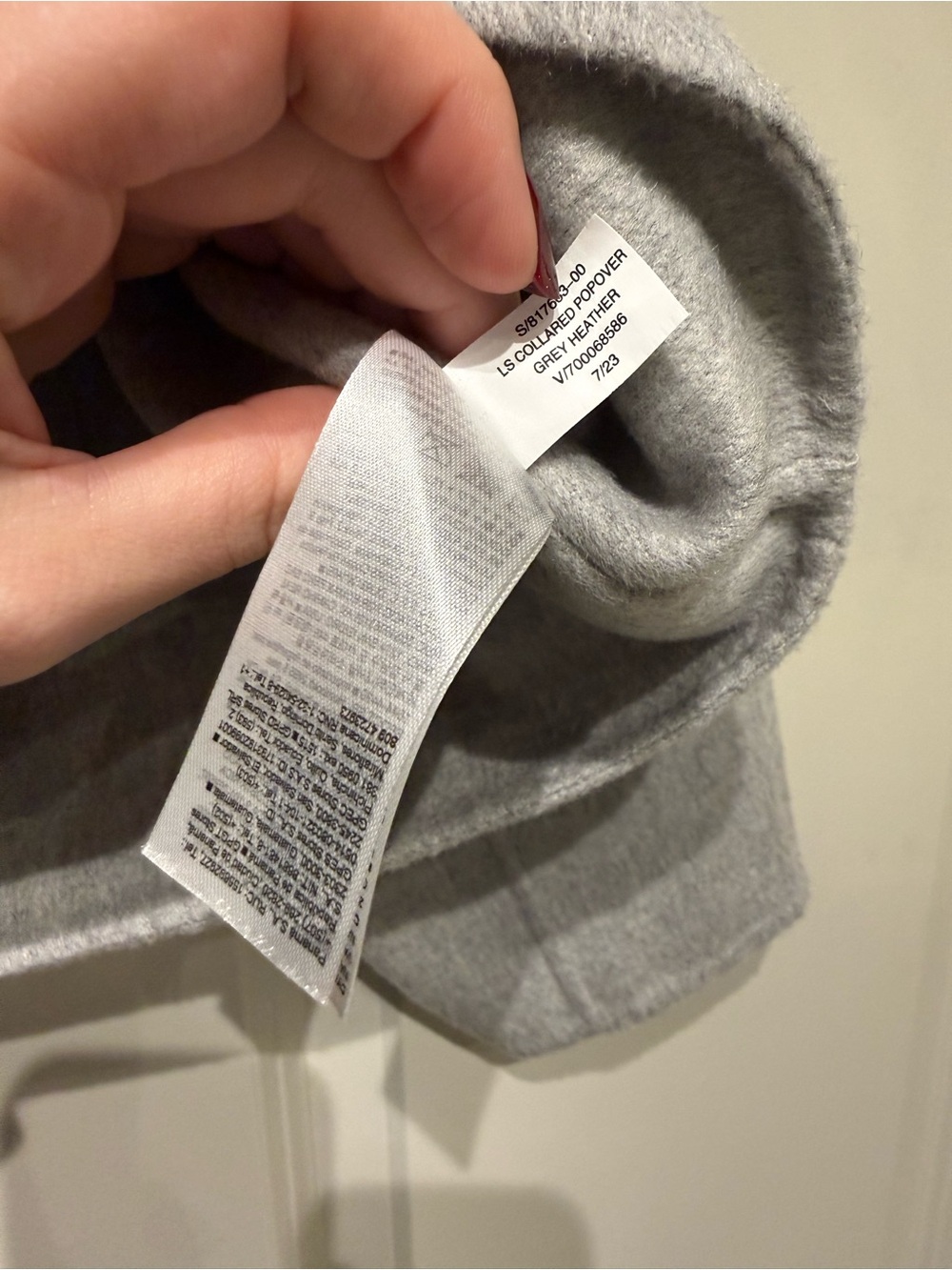 Banana Republic Wool Relaxed Collar Gray Pocket Sweater - Picture 4 of 8